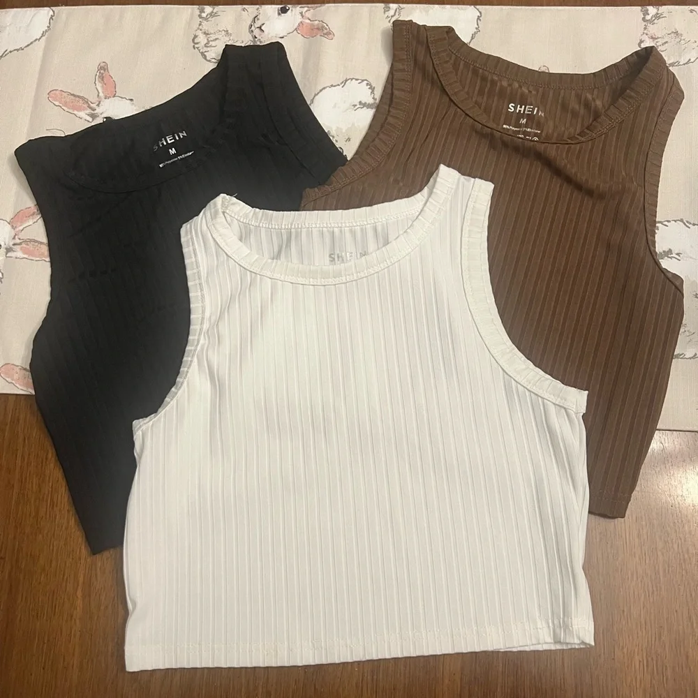 SHEIN Ribbed Cropped Tank Tops - Picture 1 of 4